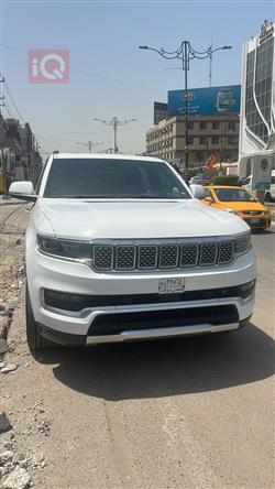 Jeep Wagoneer